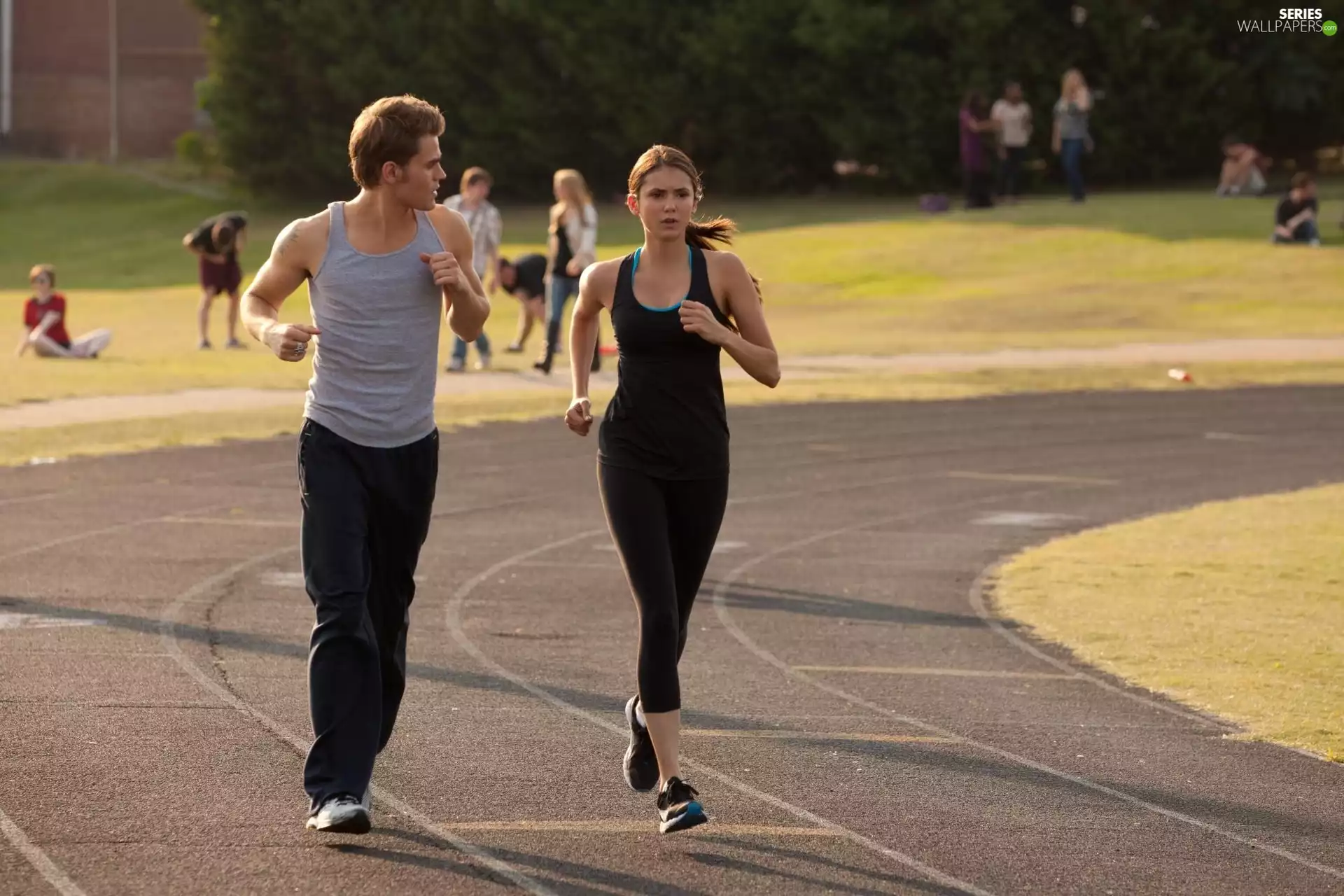 The Vampire Diaries, Nina Dobrev, Paul Wesley Treadmill, Vampire Diaries
