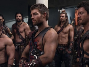 Liam McIntyre, Spartacus, gladiators